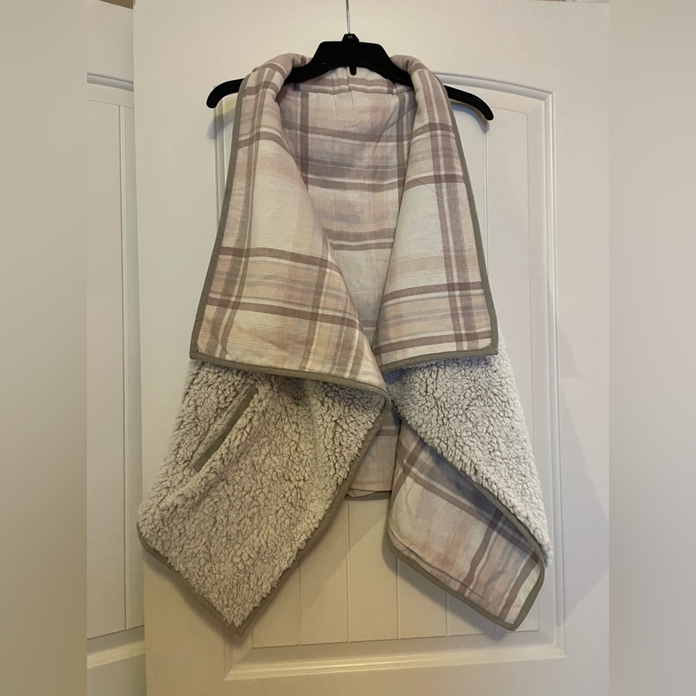 Reversible Vest